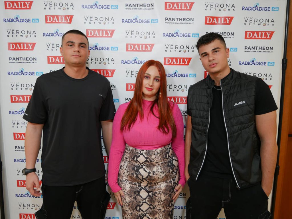 Magic Play e Baby Fire