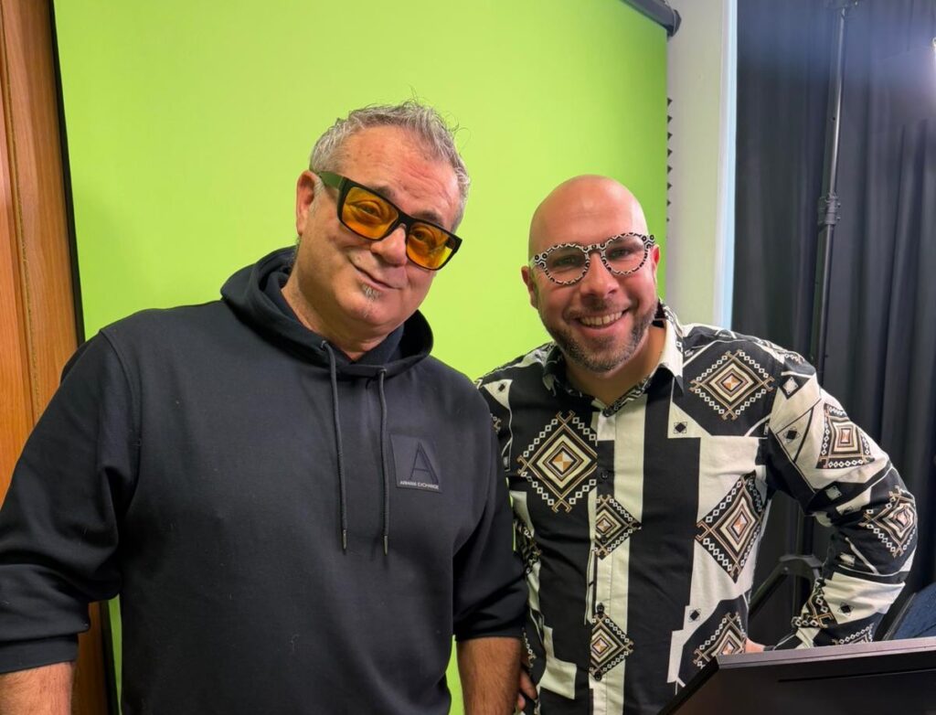 Fabio Cobelli e Alain Deejay - Il Ballo della Mo-Na-Ka (1)